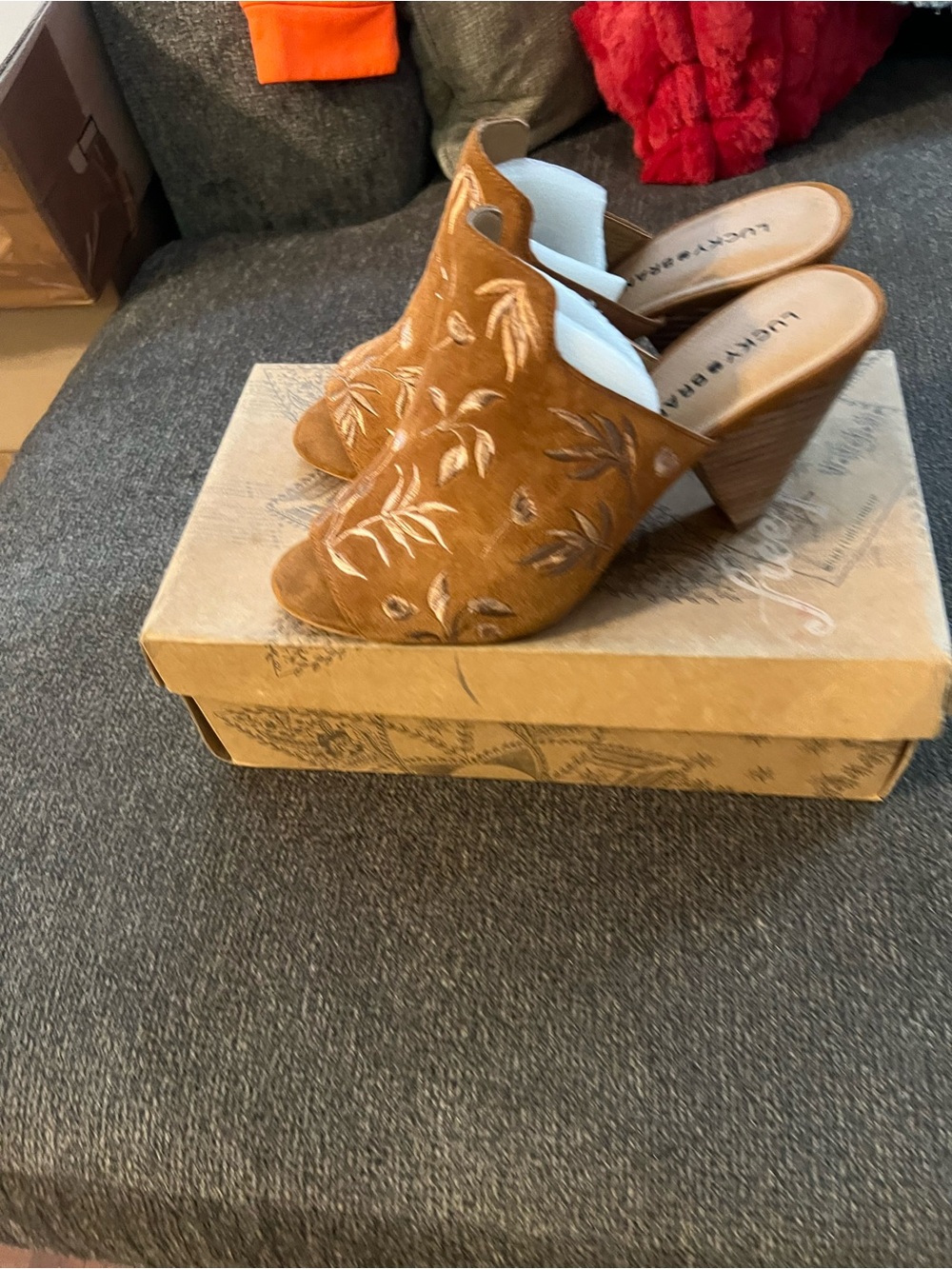 Lucky Brand Tan Suede Embroidered Slip-On Mules with Stacked Heel. Size 8W.